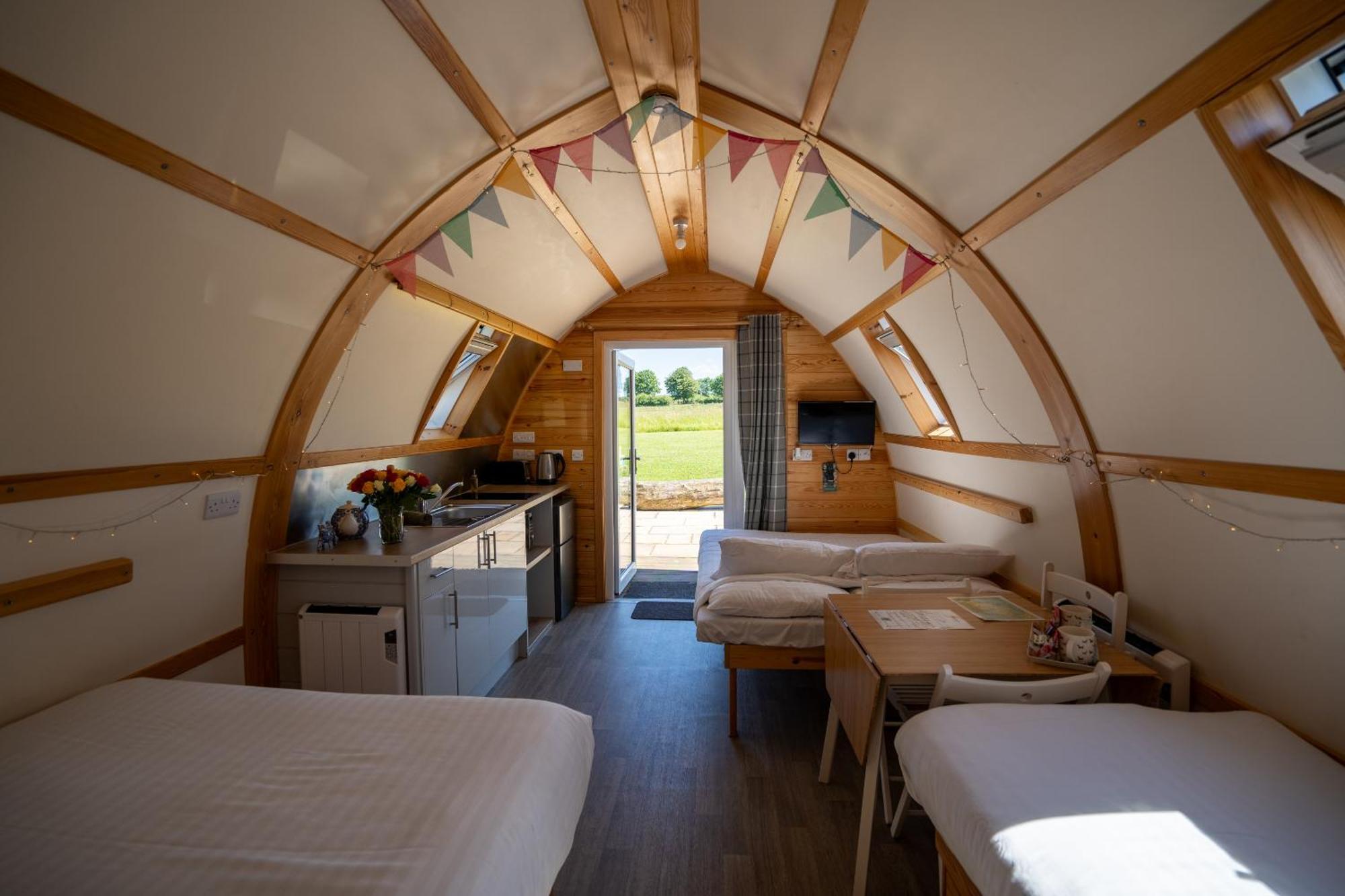Sedgewell Barn By Wigwam Holidays Норталeртън Стая снимка